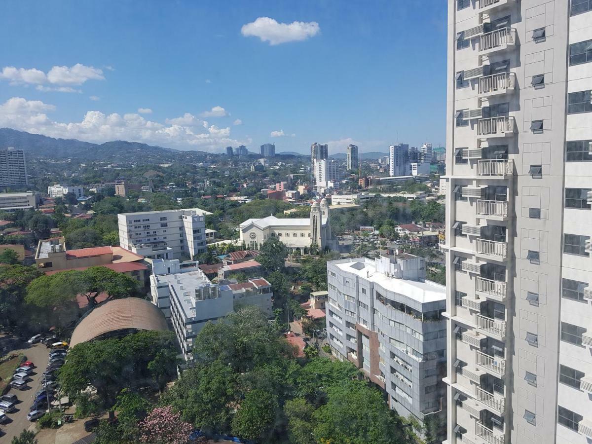 Kc Studio 1 At Horizons 101 Cebu Stadt Exterior foto